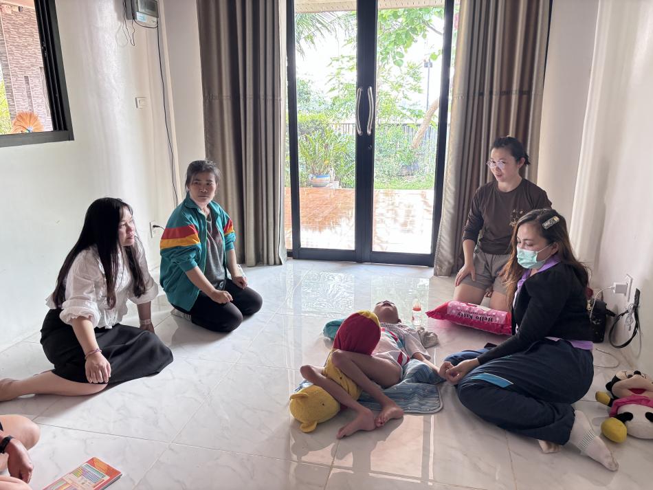 เยี่ยมบ้านผู้ที่มีภาวะพึ่งพิงในเขตพื้นที่ตำบลวังยางและตำบลหนองโพธิ์